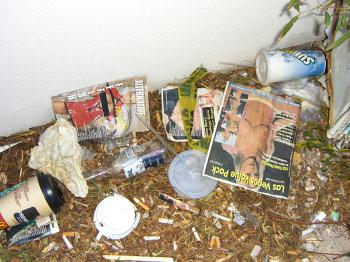 More junk collecting - the side of Vegas that most tourists miss.