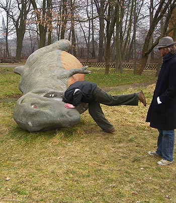 Yep, serves ya right. You just had to get too close, didn't you, Mr T.