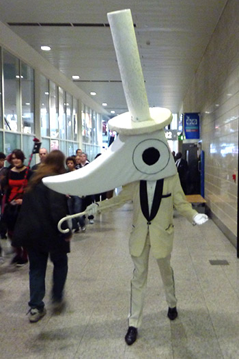 Again, you ring a bell, old chap, but we've forgotten your name. What the hell is this from? Awesome costume though.