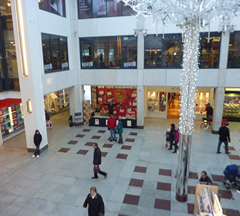 Spot the terror. (By the way, all these photos were taken first thing - it did get a lot busier than this)