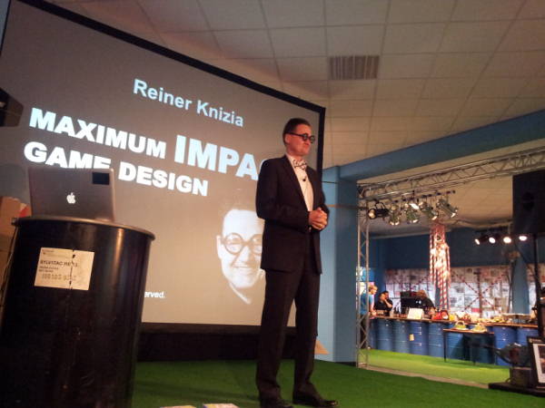 Reiner Knizia and a winning glasses-bow-tie combo