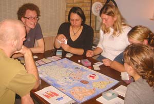 And we're off, a six player game!