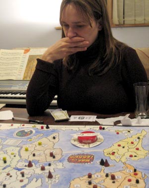 A last inspection of the board, before she liberates the world!